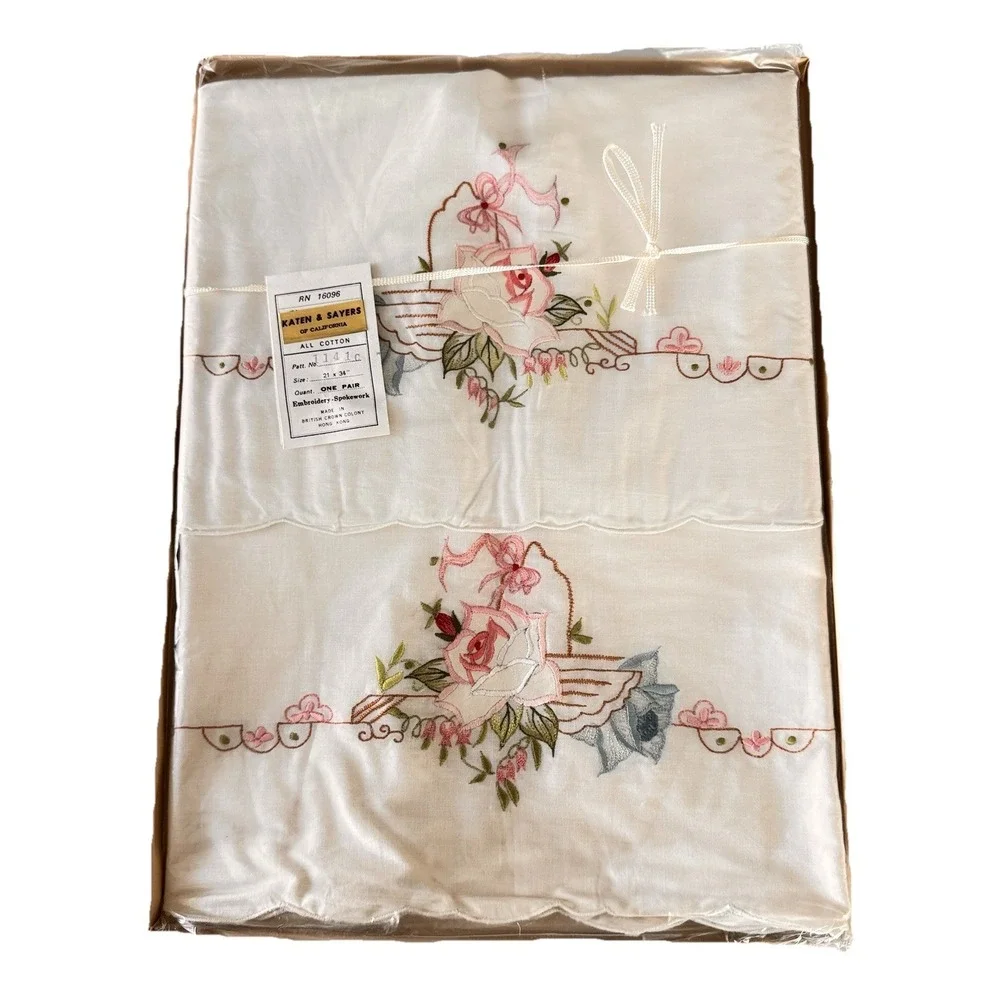 Vintage Hand Embroidered Pillowcases Set Katen & Sayers‎ Hong Kong Floral NWT